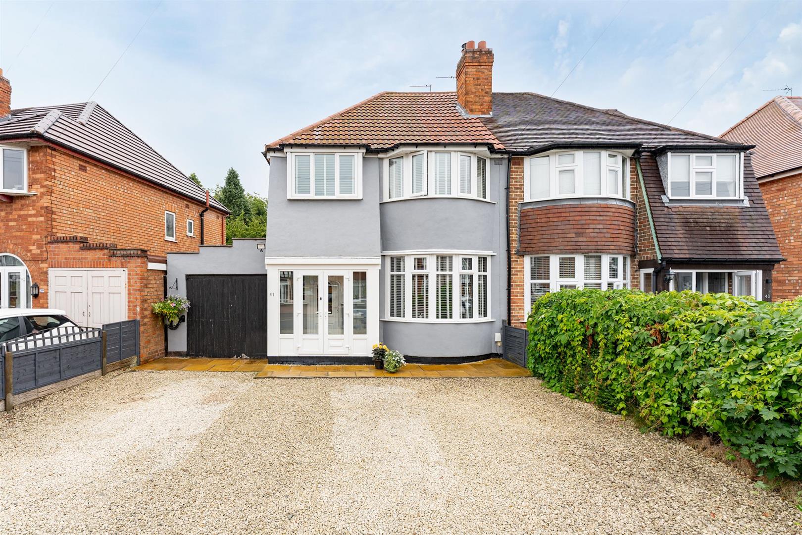 3 bed  for sale in Moreton Road, Shirley, B90 