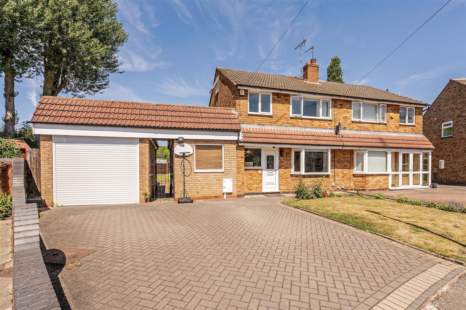 3 bed  for sale in Clinton Grove, Solihull, B90 