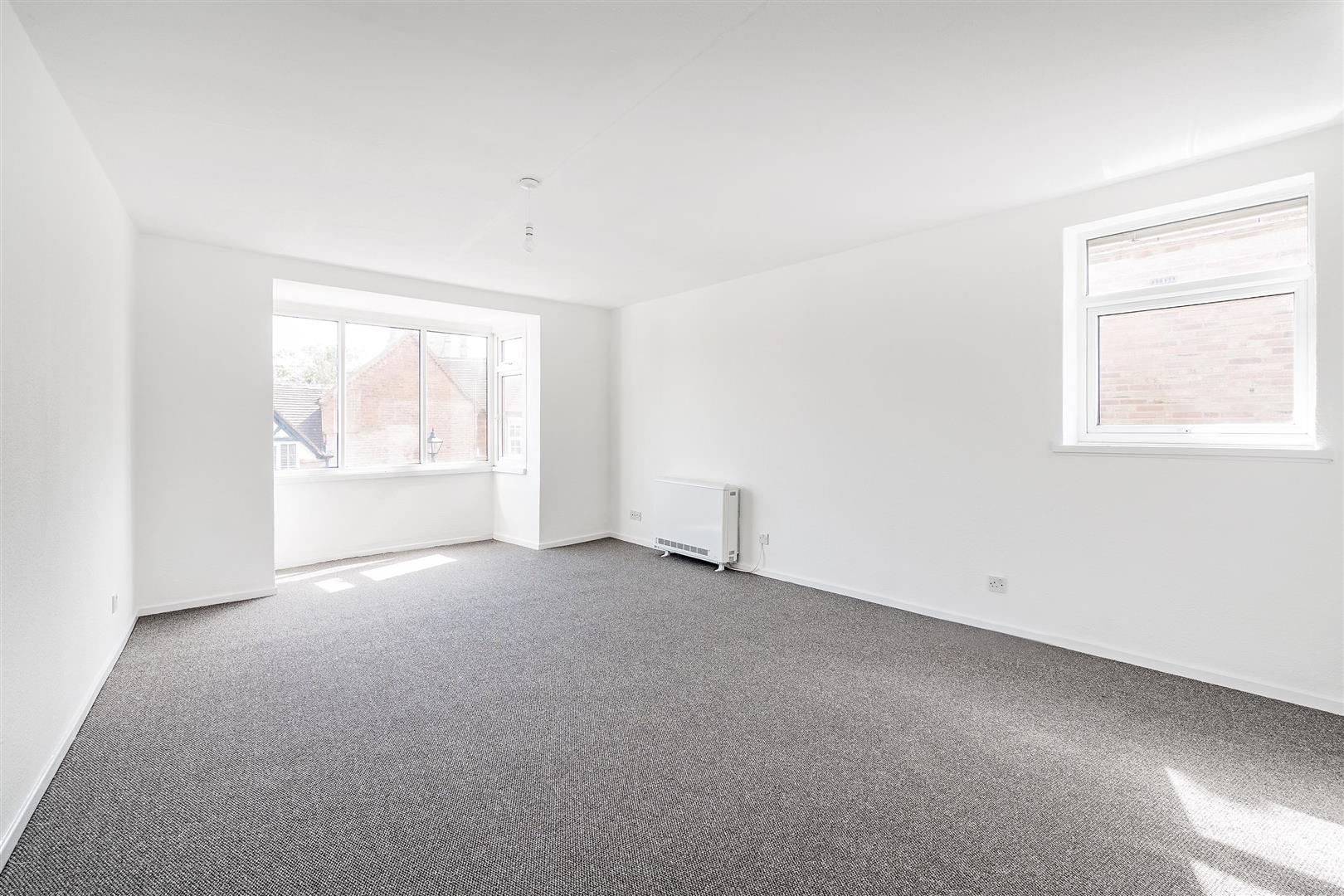 2 bed  to rent in High Street, Solihull, B93 