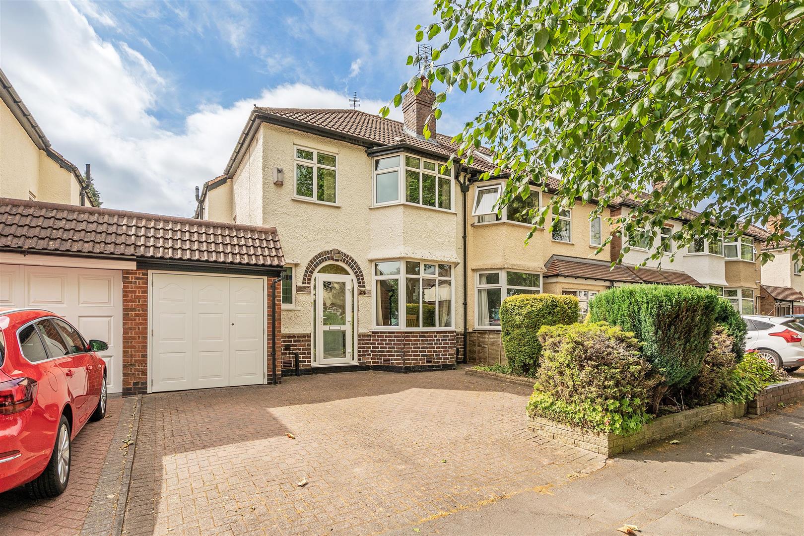 3 bed  for sale in Cropthorne Road, Solihull, B90 