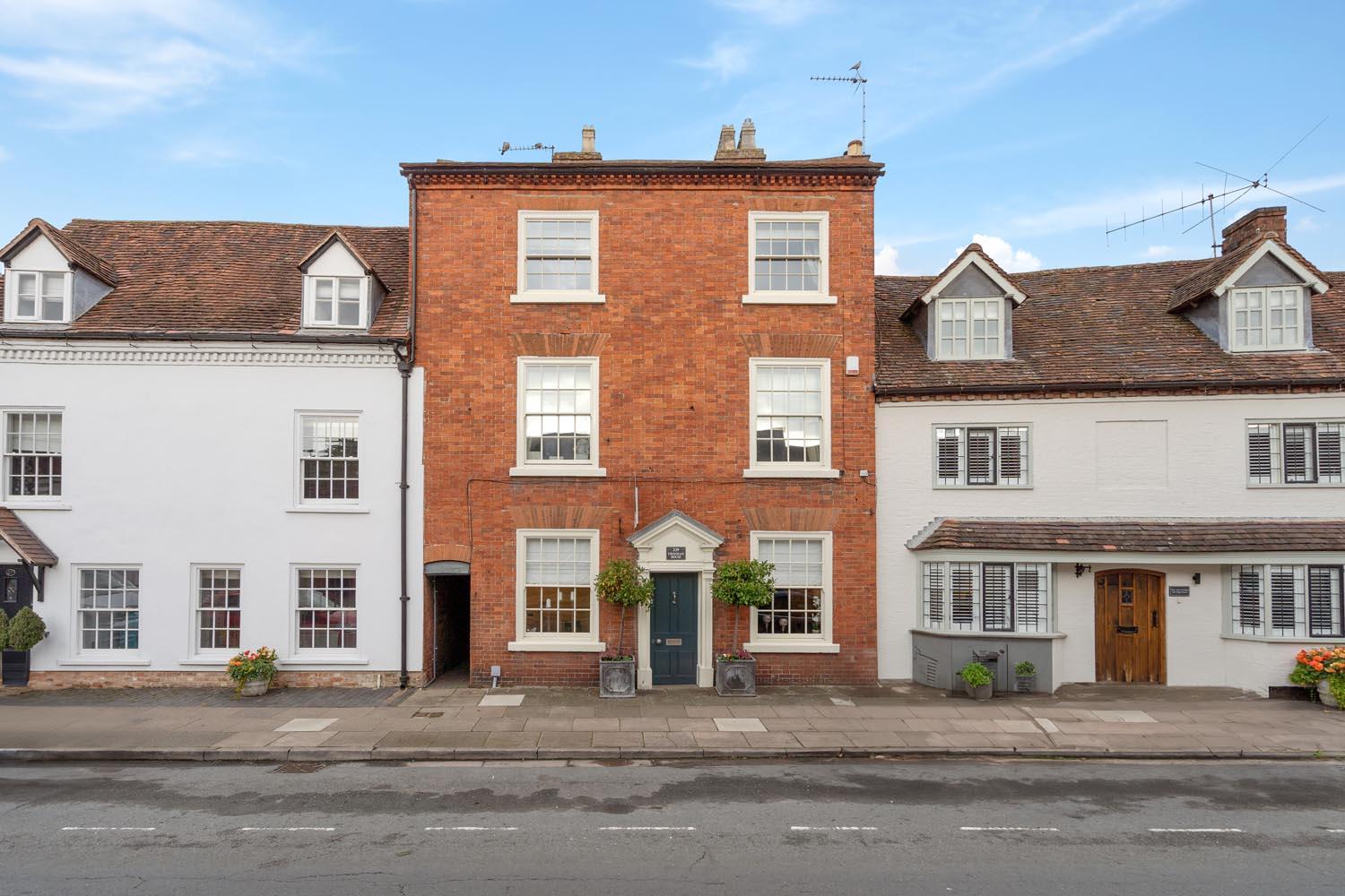 5 bed town house for sale in 239 High Street, Henley-In-Arden  - Property Image 1