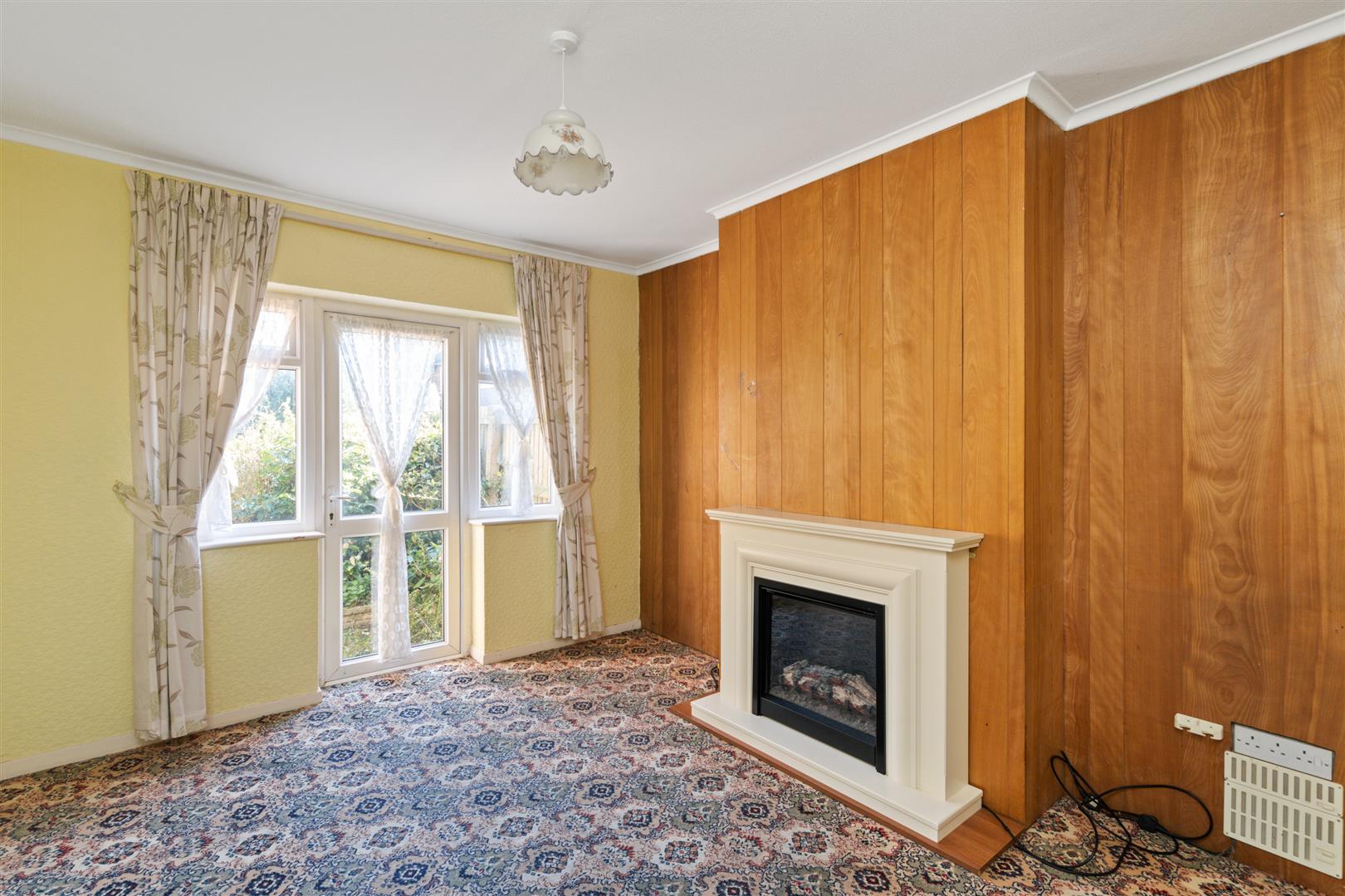 3 bed semi-detached house for sale in Willow Road, Solihull  - Property Image 3