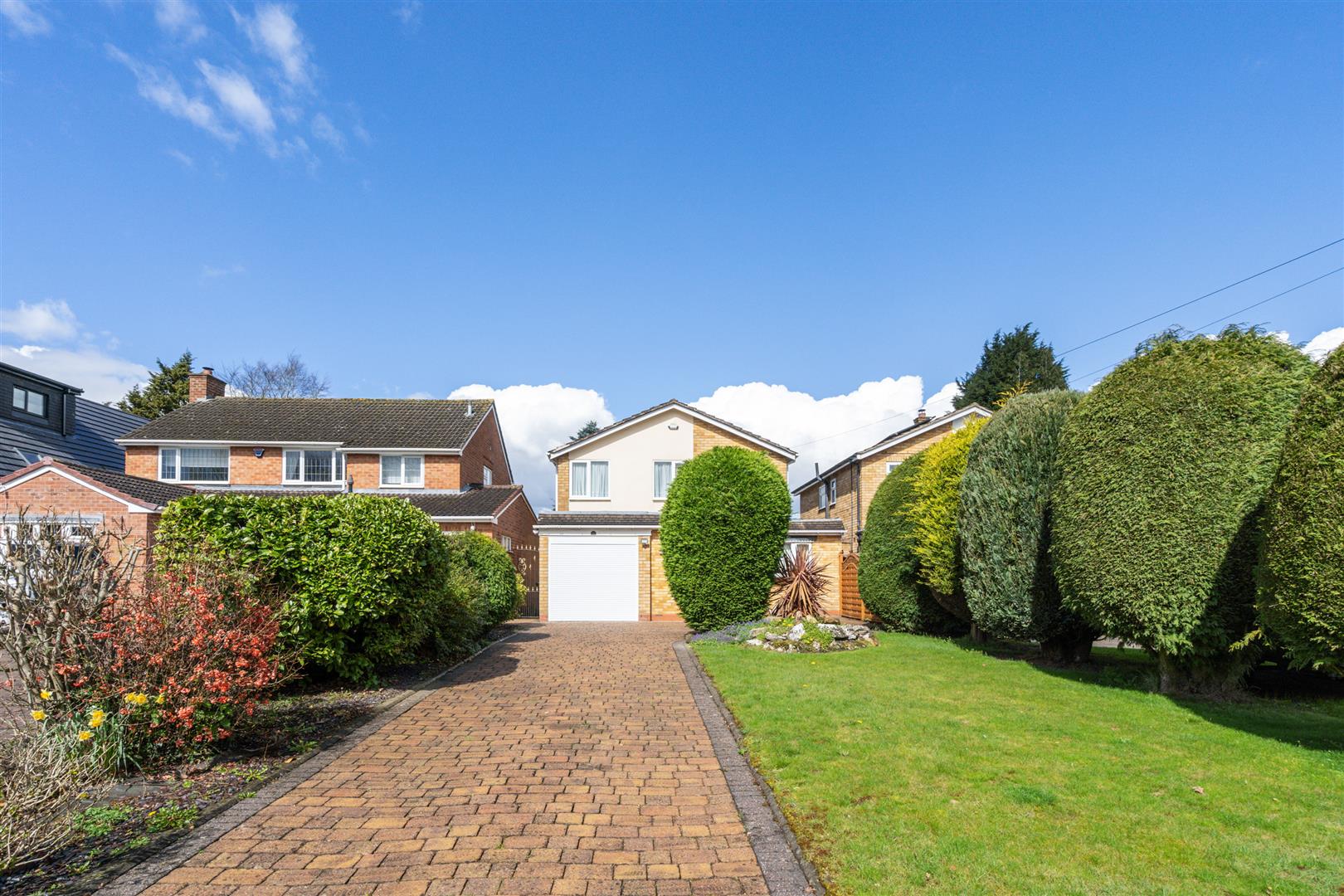 4 bed detached house for sale in Gentleshaw Lane, Solihull  - Property Image 13