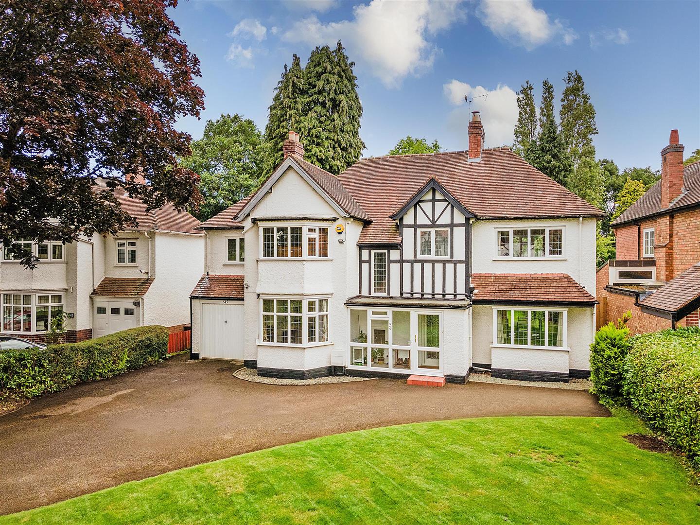 4 bed detached house for sale in Warwick Road, Solihull  - Property Image 1
