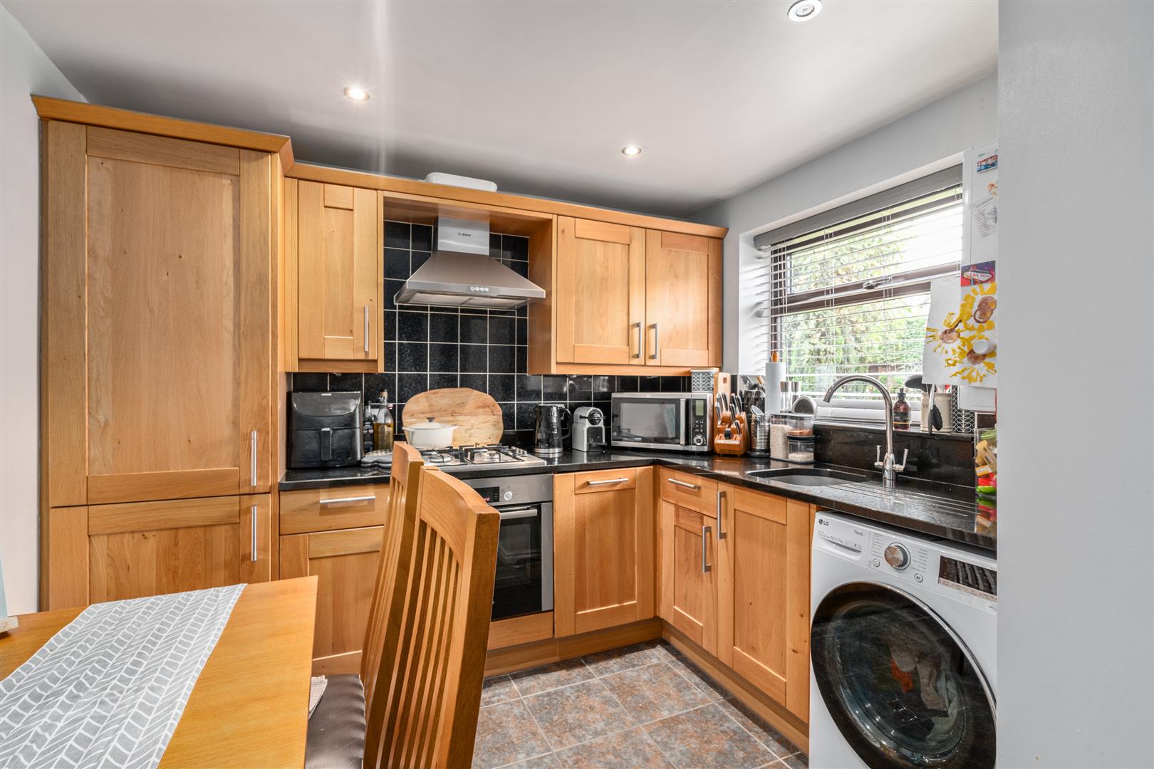 2 bed end of terrace house for sale in Hertford Way, Solihull  - Property Image 2