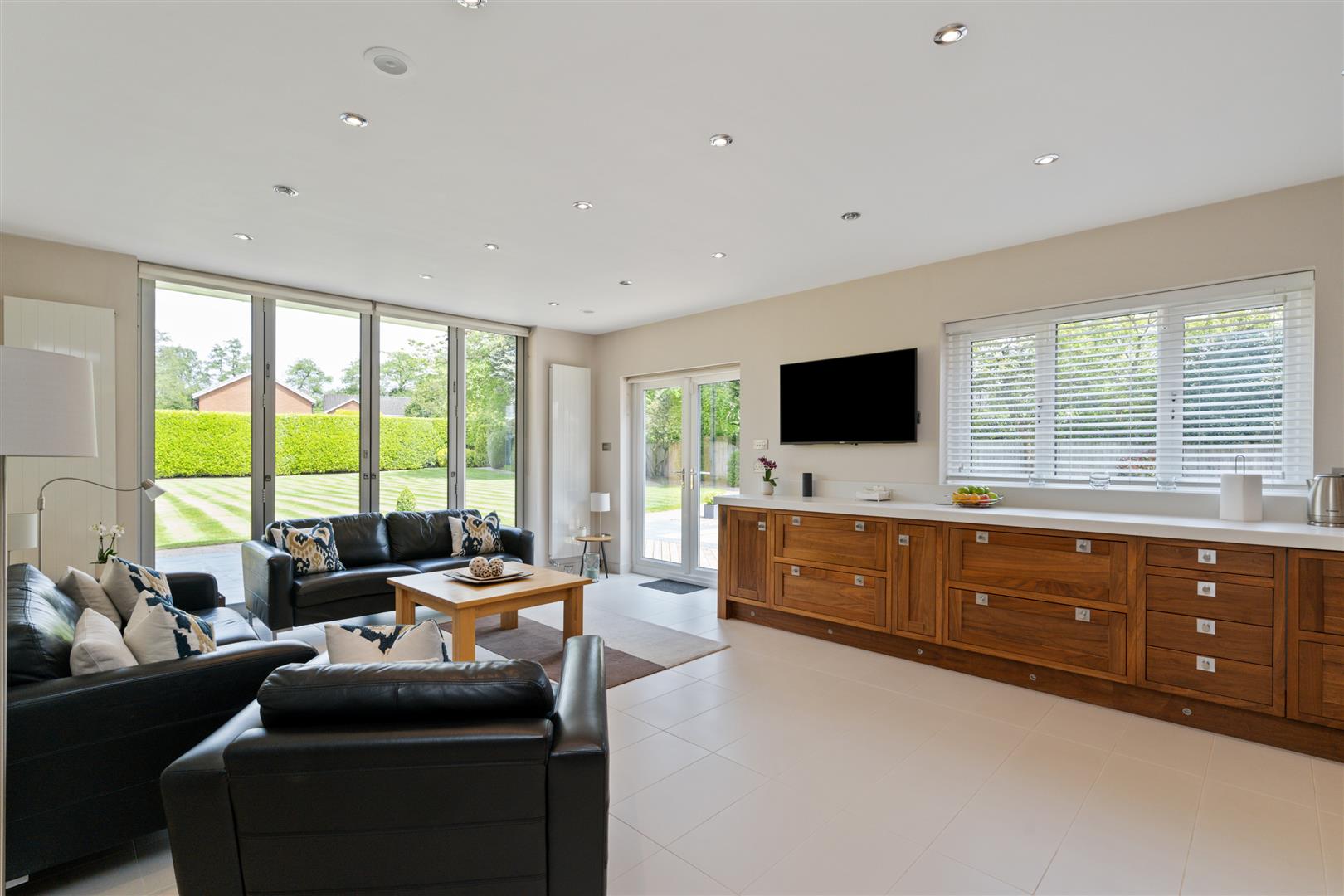 6 bed detached house for sale in Streetsbrook Road, Solihull  - Property Image 4
