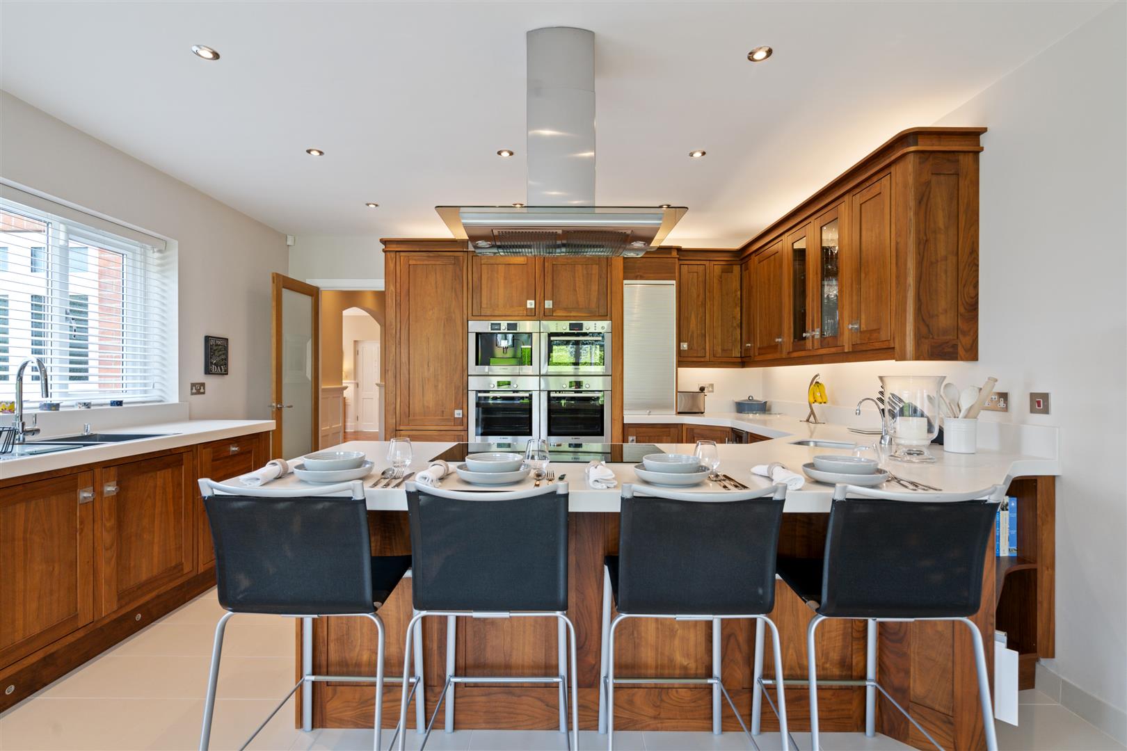 6 bed detached house for sale in Streetsbrook Road, Solihull  - Property Image 3
