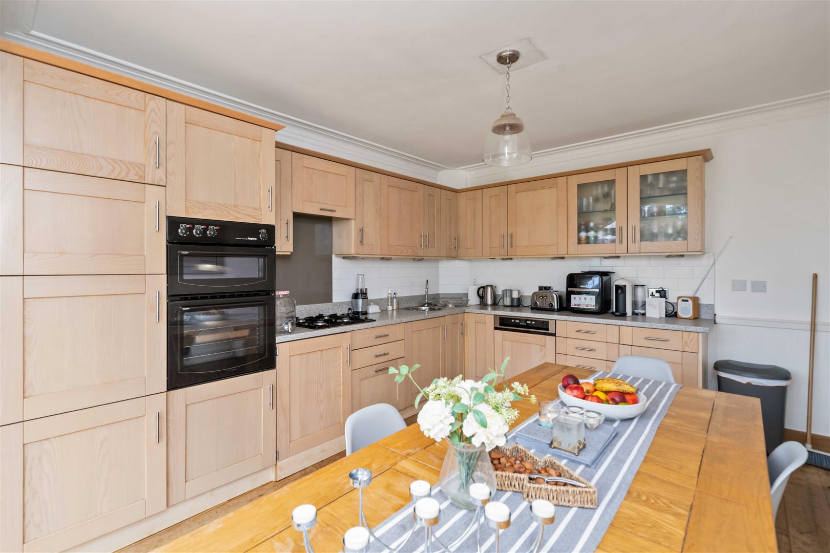 5 bed detached house for sale in Silhill Hall Road, Solihull  - Property Image 3