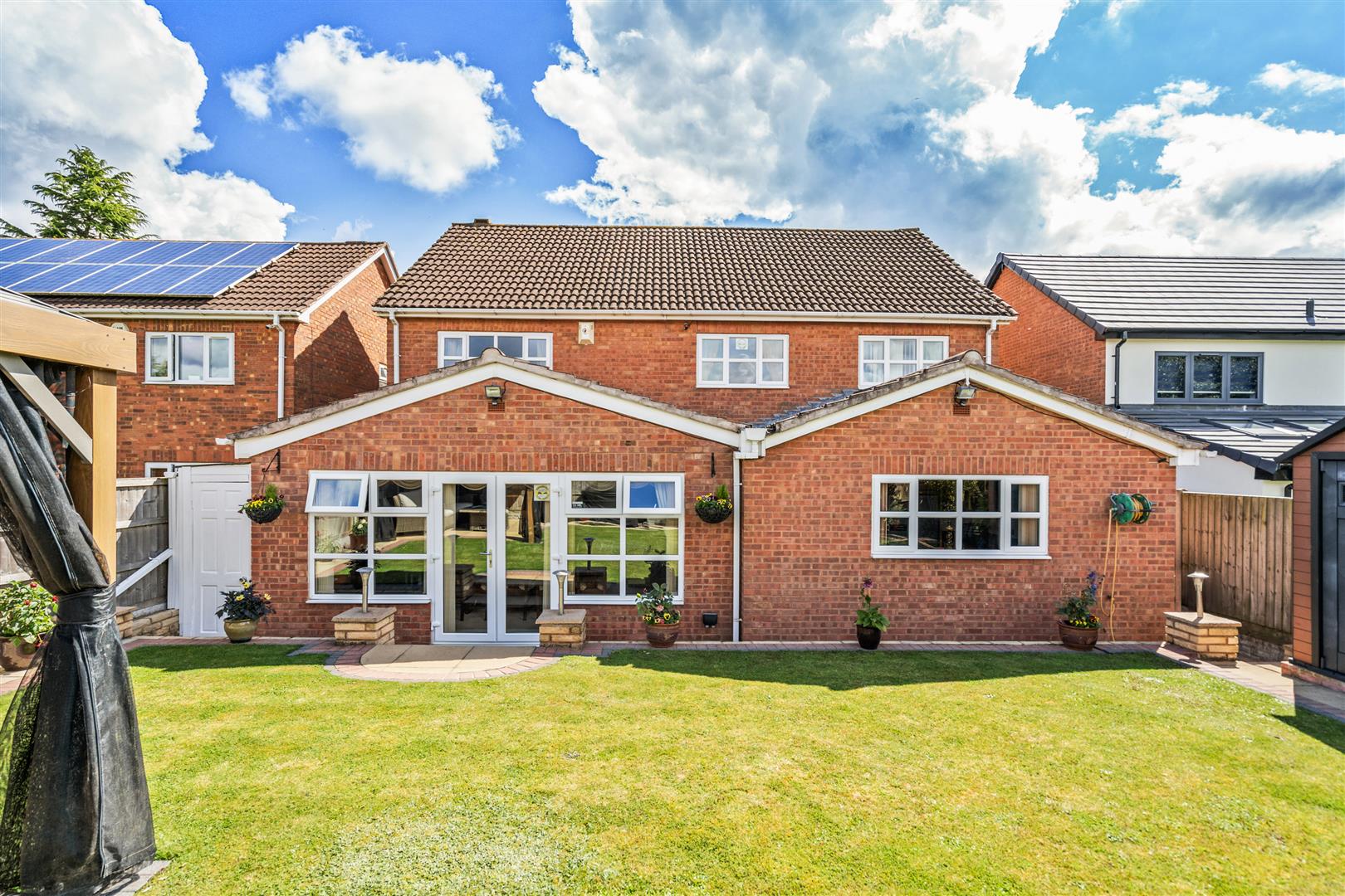 5 bed detached house for sale in Barnfield Drive, Solihull  - Property Image 16