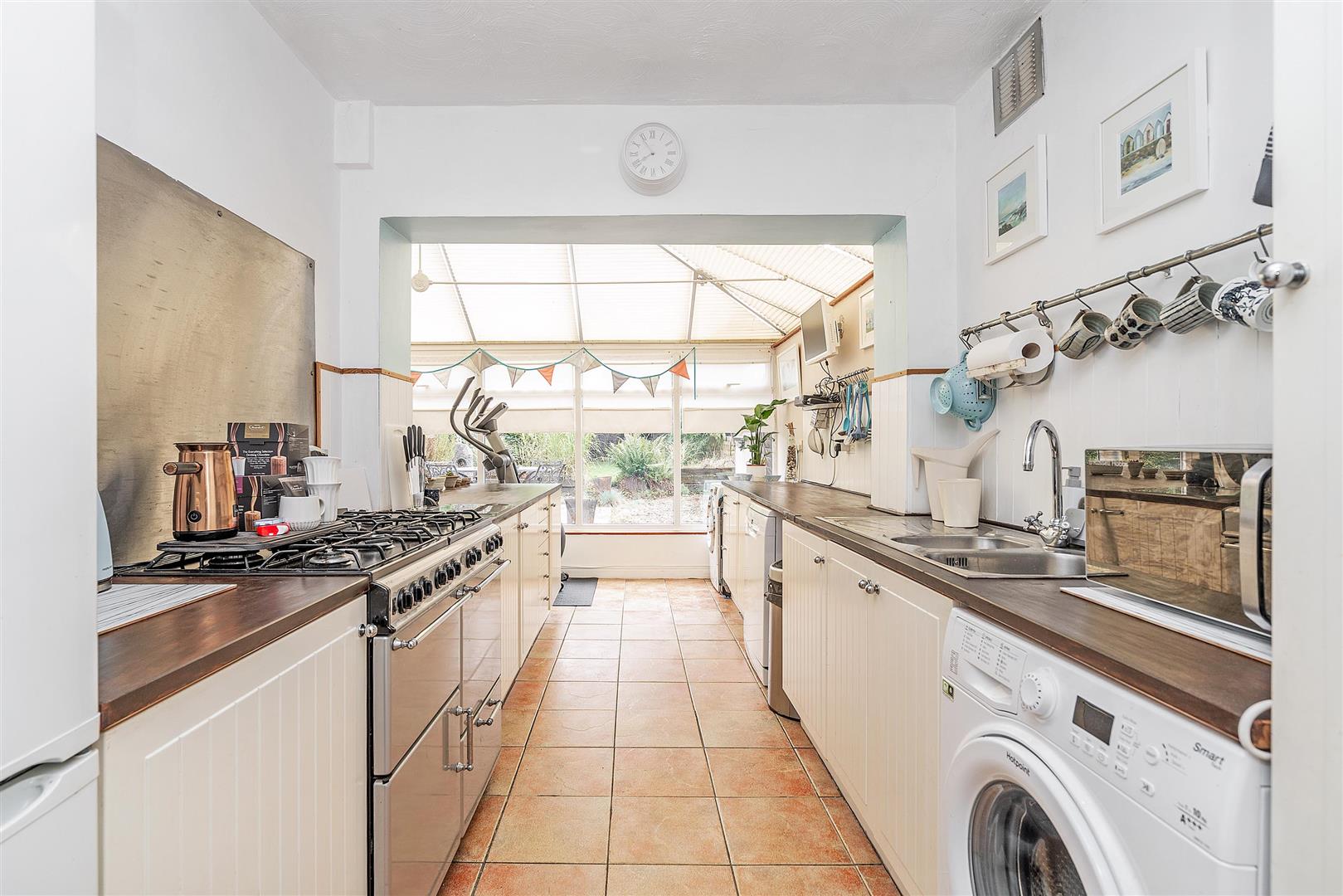 3 bed semi-detached house for sale in Richmond Road, Solihull  - Property Image 4