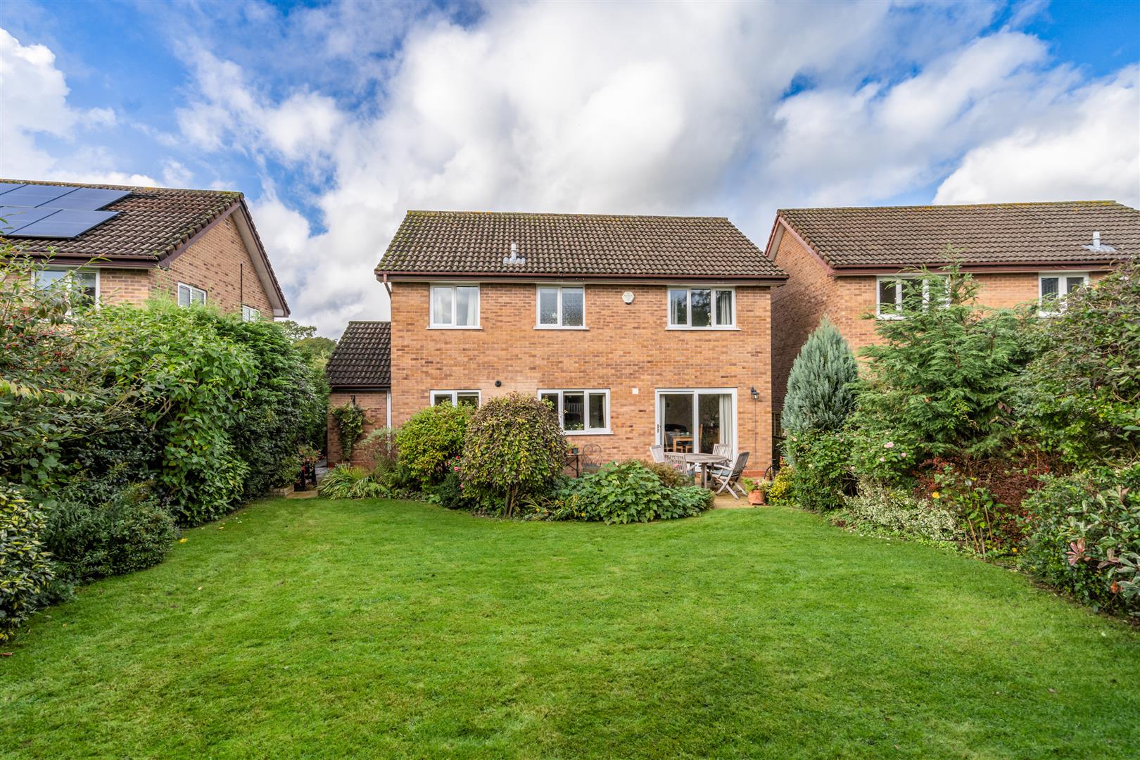 4 bed detached house for sale in Browns Lane, Solihull  - Property Image 2