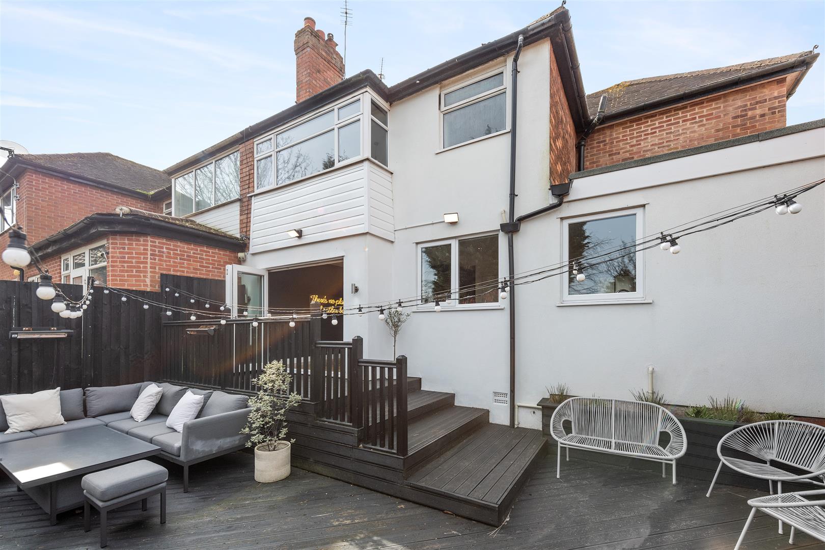 4 bed semi-detached house for sale in Wagon Lane, Solihull  - Property Image 12