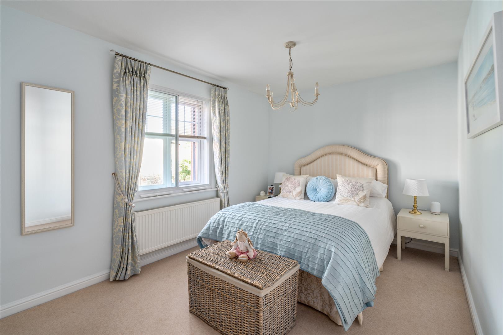 2 bed apartment for sale in Chancel Court, Solihull  - Property Image 2