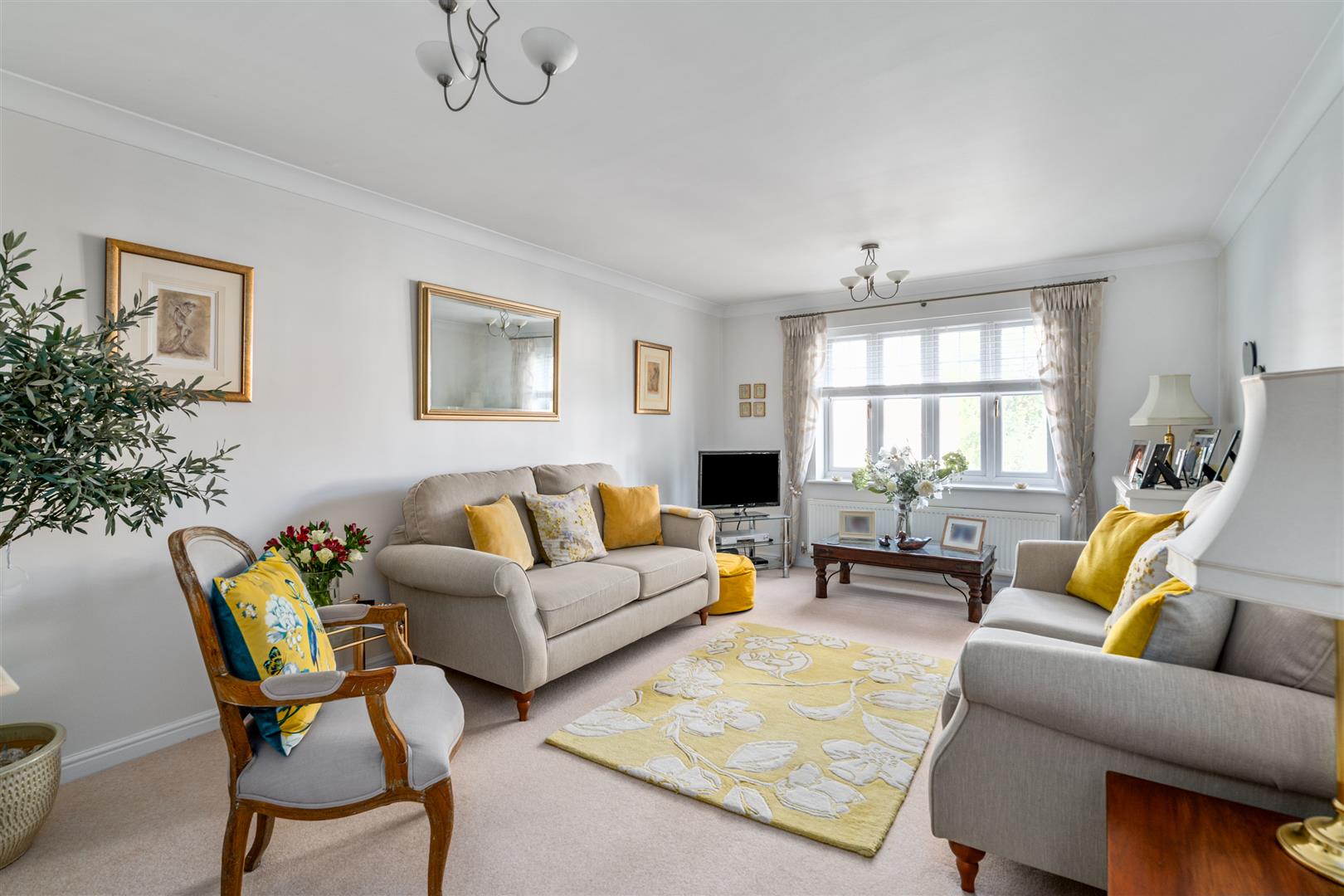 2 bed apartment for sale in Chancel Court, Solihull  - Property Image 5