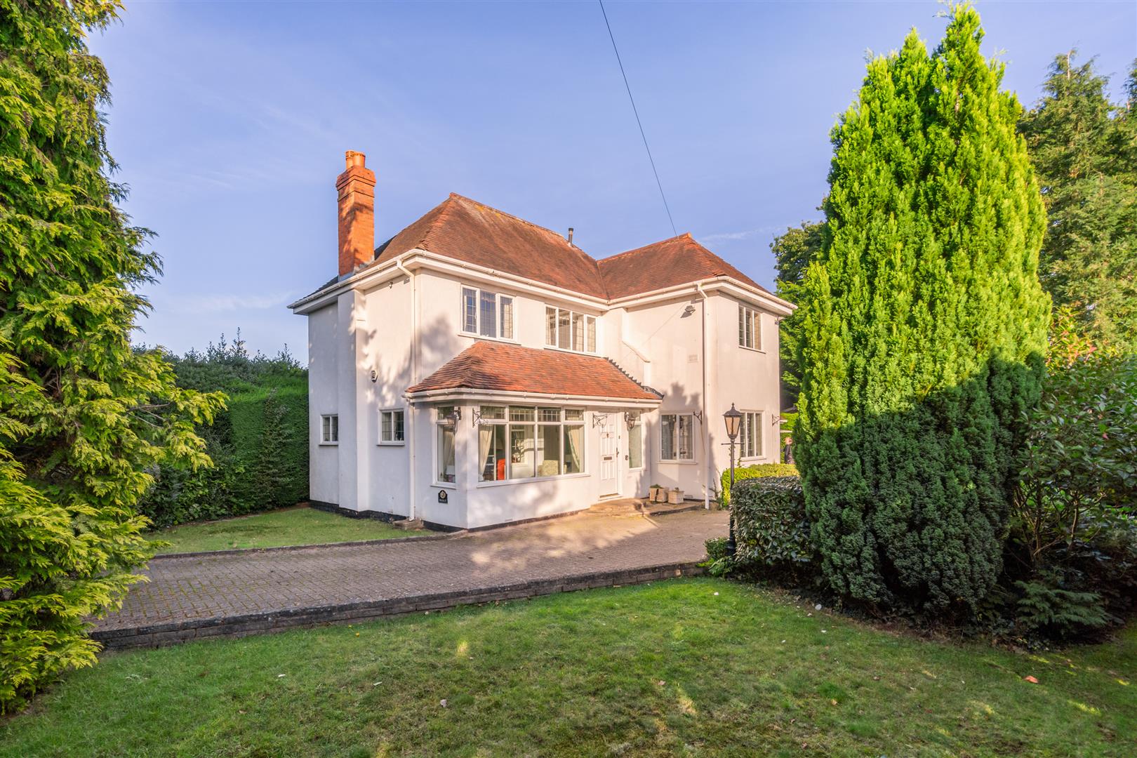 3 bed detached house for sale in Haslucks Green Road, Solihull  - Property Image 1