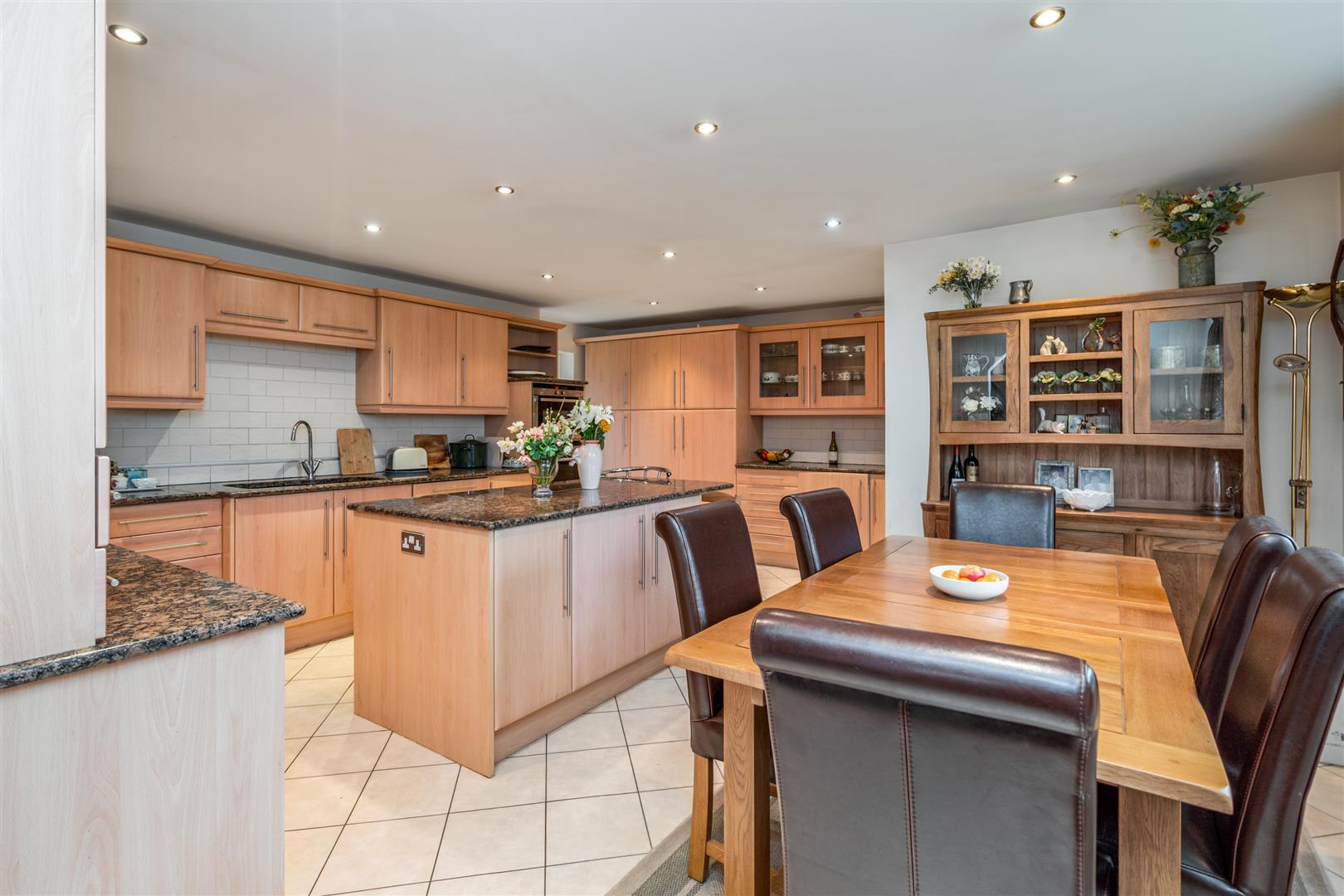 2 bed detached bungalow for sale in Queen Eleanors Drive, Solihull  - Property Image 3