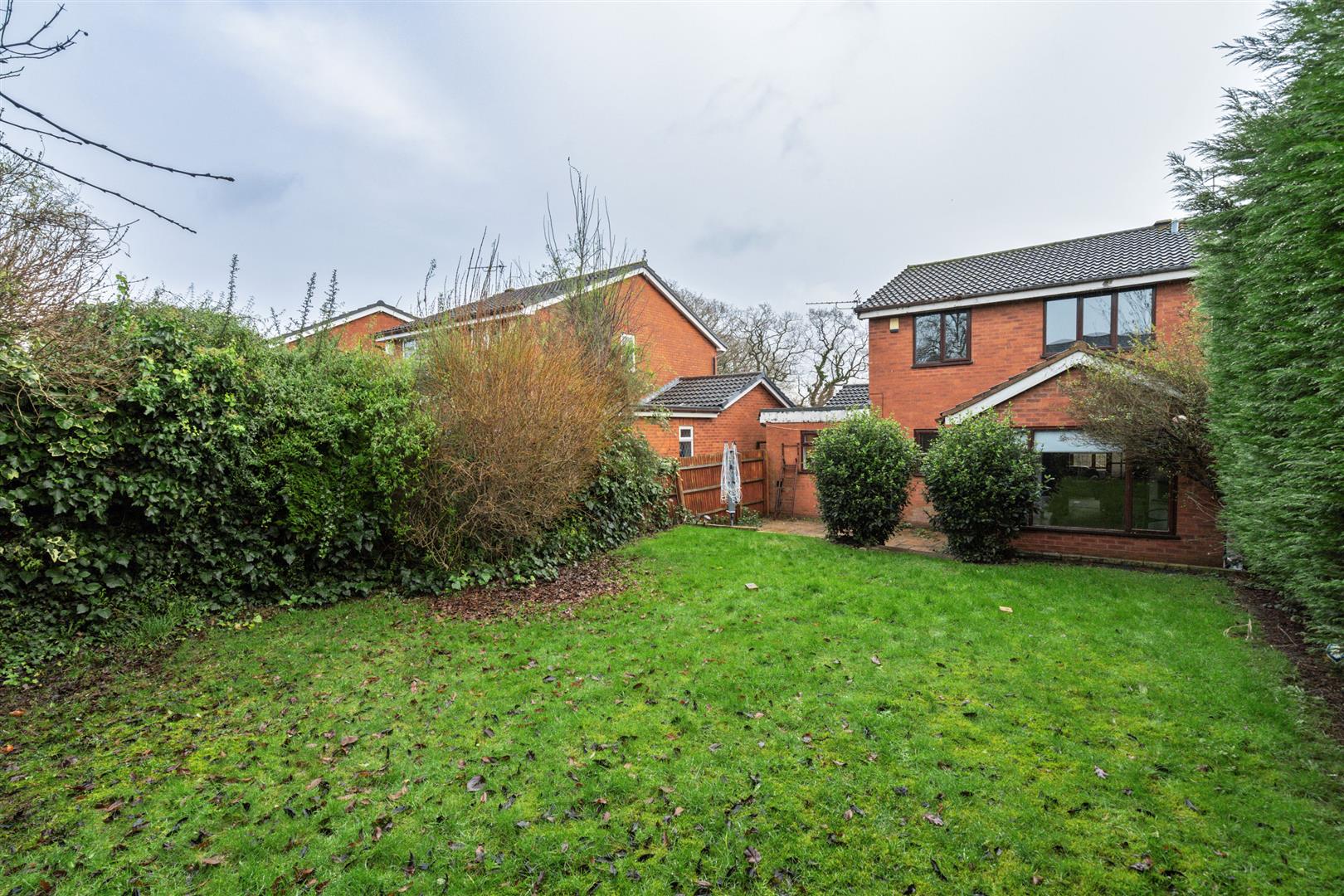3 bed detached house for sale in Oakslade Drive, Solihull  - Property Image 11