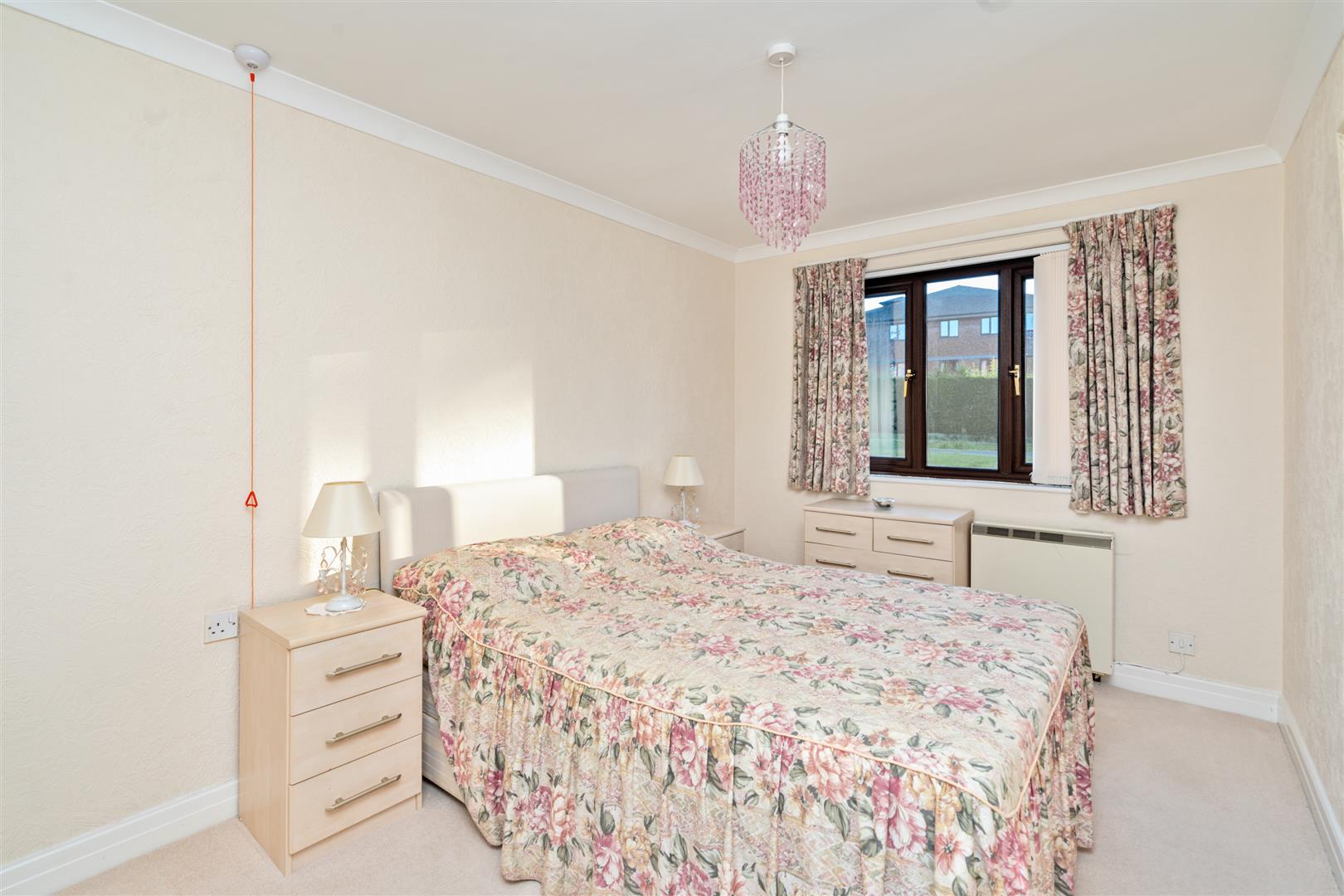 2 bed flat for sale in Kelvedon Grove, Solihull  - Property Image 5