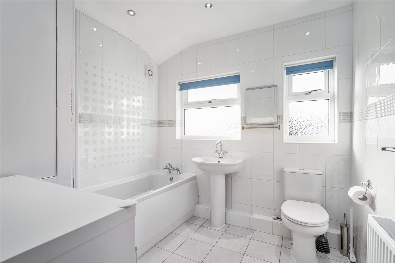 4 bed semi-detached house for sale in Falstaff Road, Solihull  - Property Image 10