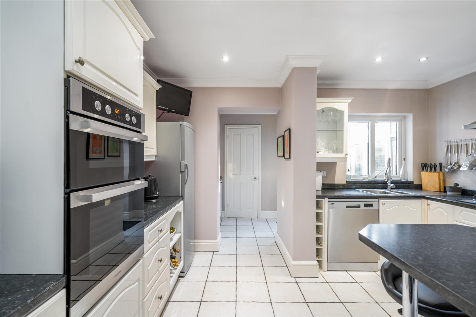 3 bed semi-detached house for sale in Solihull Road, Solihull  - Property Image 6