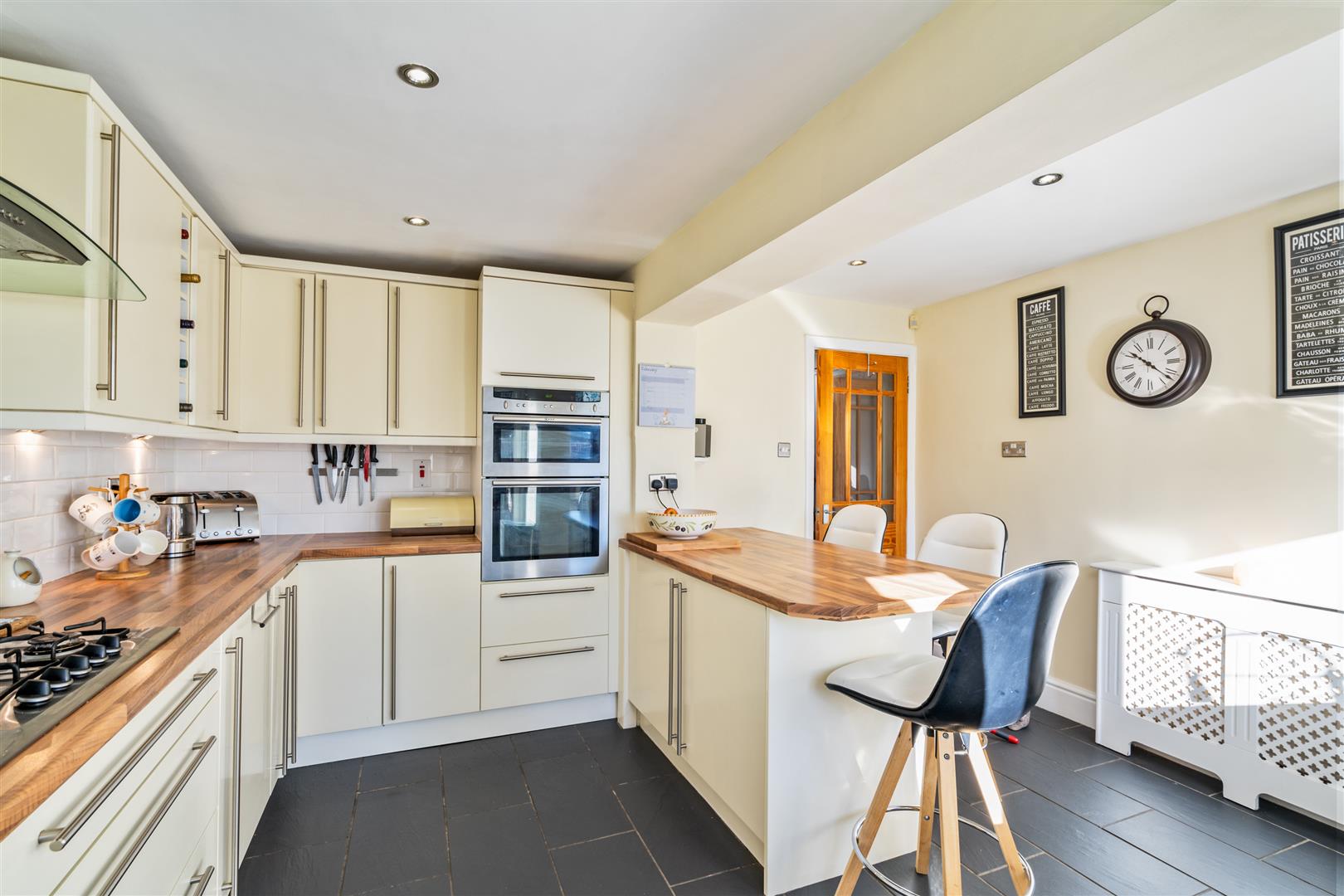 3 bed semi-detached house for sale in Haslucks Green Road, Solihull  - Property Image 3