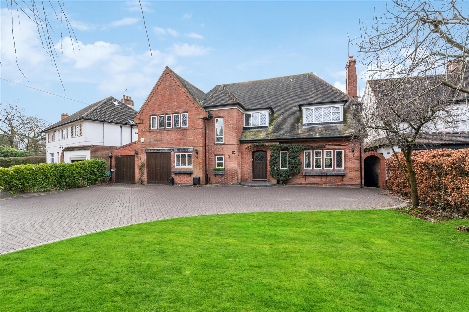 5 bed detached house for sale in Streetsbrook Road, Solihull  - Property Image 1