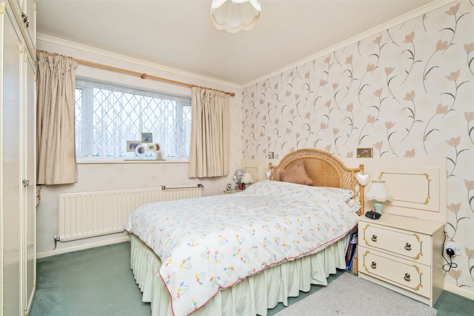 2 bed detached bungalow for sale in Holbeche Road, Solihull  - Property Image 5