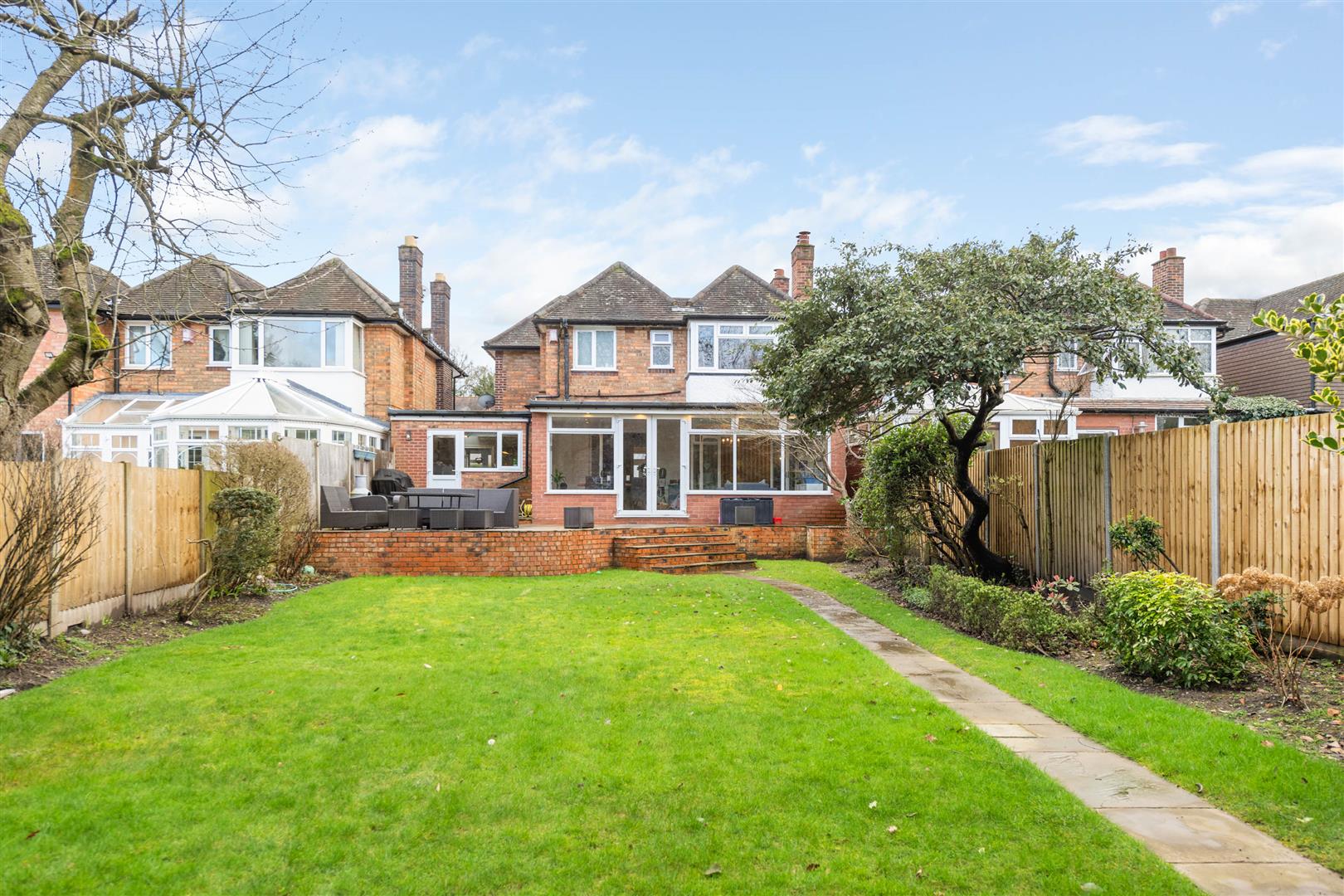 4 bed detached house for sale in Dovehouse Lane, Solihull  - Property Image 16