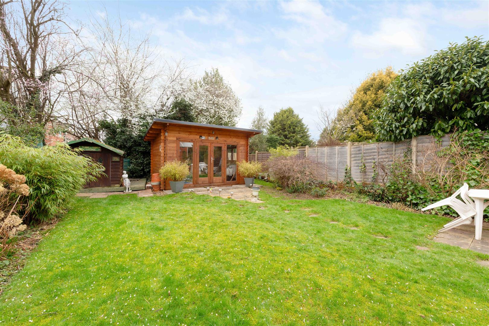 4 bed detached house for sale in Kineton Green Road, Solihull  - Property Image 11