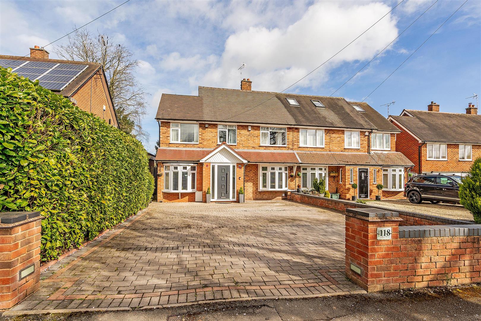 4 bed semidetached house for sale in Longdon Road, Knowle, B93 (ref