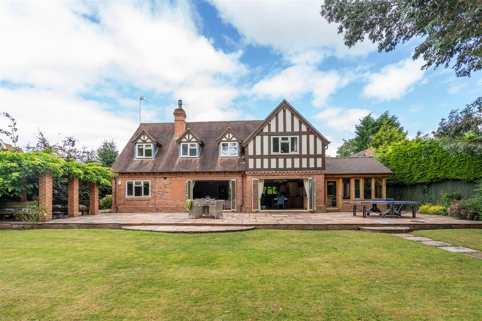 6 bed detached house for sale in School Lane, Solihull  - Property Image 38