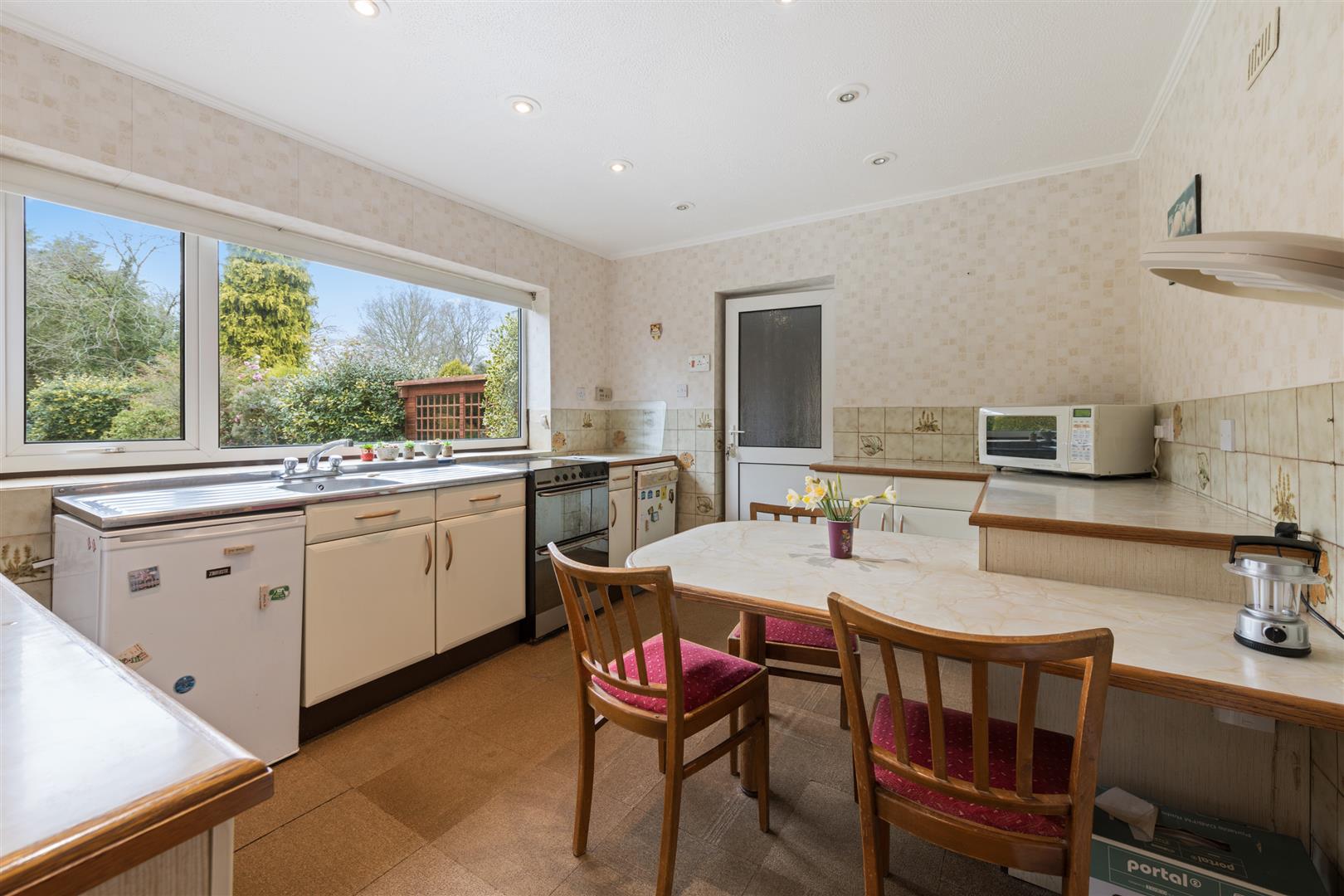 4 bed detached house for sale in Broad Lane, Solihull  - Property Image 5