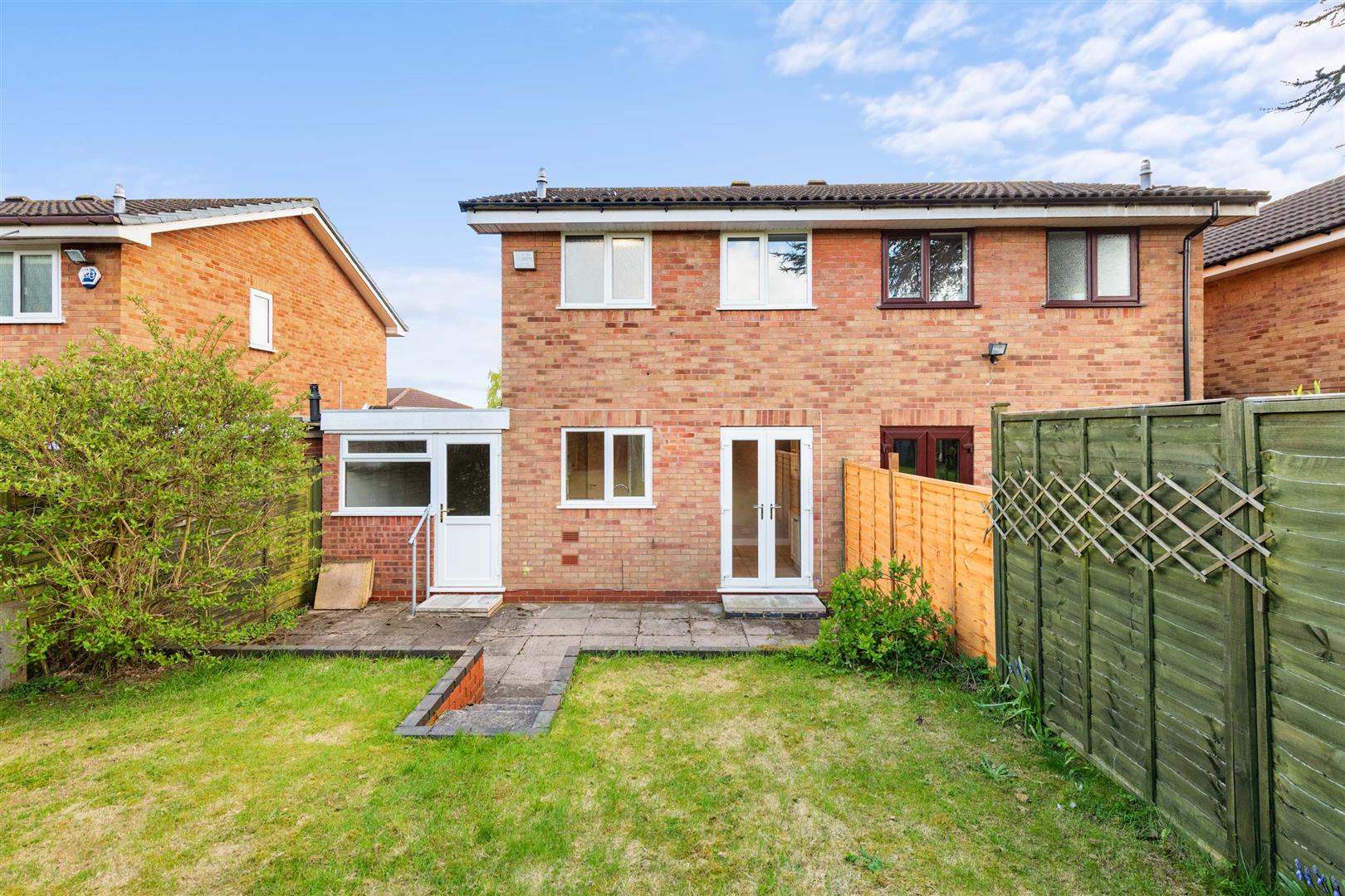 2 bed semi-detached house to rent in Kinsham Drive, Solihull  - Property Image 13