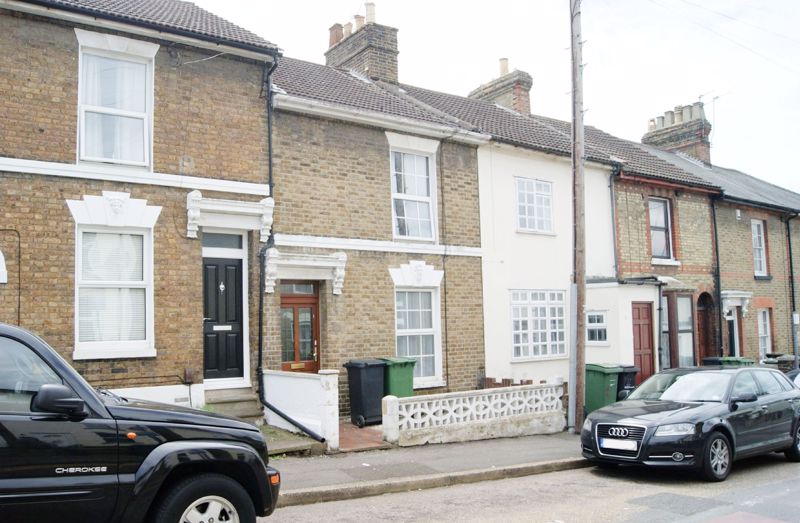 2 bed house for sale in Perryfield Street, Maidstone - Property Image 1