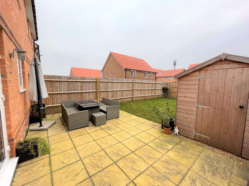 3 bed house for sale in Wicket Avenue, Gillingham 12
