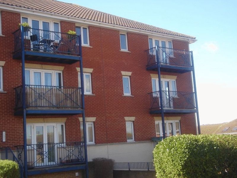 2 bed flat for sale in Florin Drive, Rochester 0