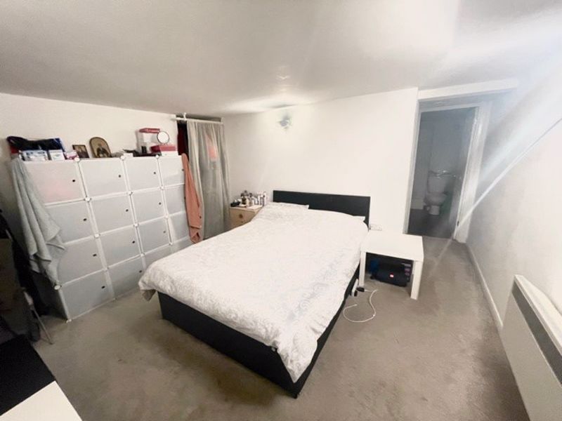 <p><strong>*Available Now*<br/><br/>**Ground floor Studio Apartment available for rent close to the town centre with parking and garden*</strong><br/><br/><strong>The property</strong><br/><br/>A recently decorated basement apartment with an open plan living area, a separate kitchen benefitting from on oven/hob and fridge/freezer. There is also a private shower room with wc and wash basin. An extra benefit of this studio apartment is it also benefits from parking for one car and a rear garden.<br/><br/></p><p><strong>The Location</strong></p><p>
<br/><br/>Maidstone town is ranked in the top five shopping centres in the south east of England for shopping yields and, with more than one million square feet of retail floor space, in the top 50 in the UK. Lockmeadow Centre is located just a short walk across the river with a multiplex cinema, restaurants and the town's market square. The night life in the town centre is thriving with over 45 bars and clubs and more than 35 restaurants. Maidstone is renowned for its excellent transport links in and out of london the rail services run frequently from Maidstone to London, Ashford, Folkestone, Dover and Tonbridge. Bus links are also a relied-on form of transportation with regular busses running to Medway, Tonbridge Wells and Bluewater.</p><p></p><p> Double Glazing<br/><br/>Council Tax Band A<br/><br/>Unfurnished<br/><br/>Available Now</p>