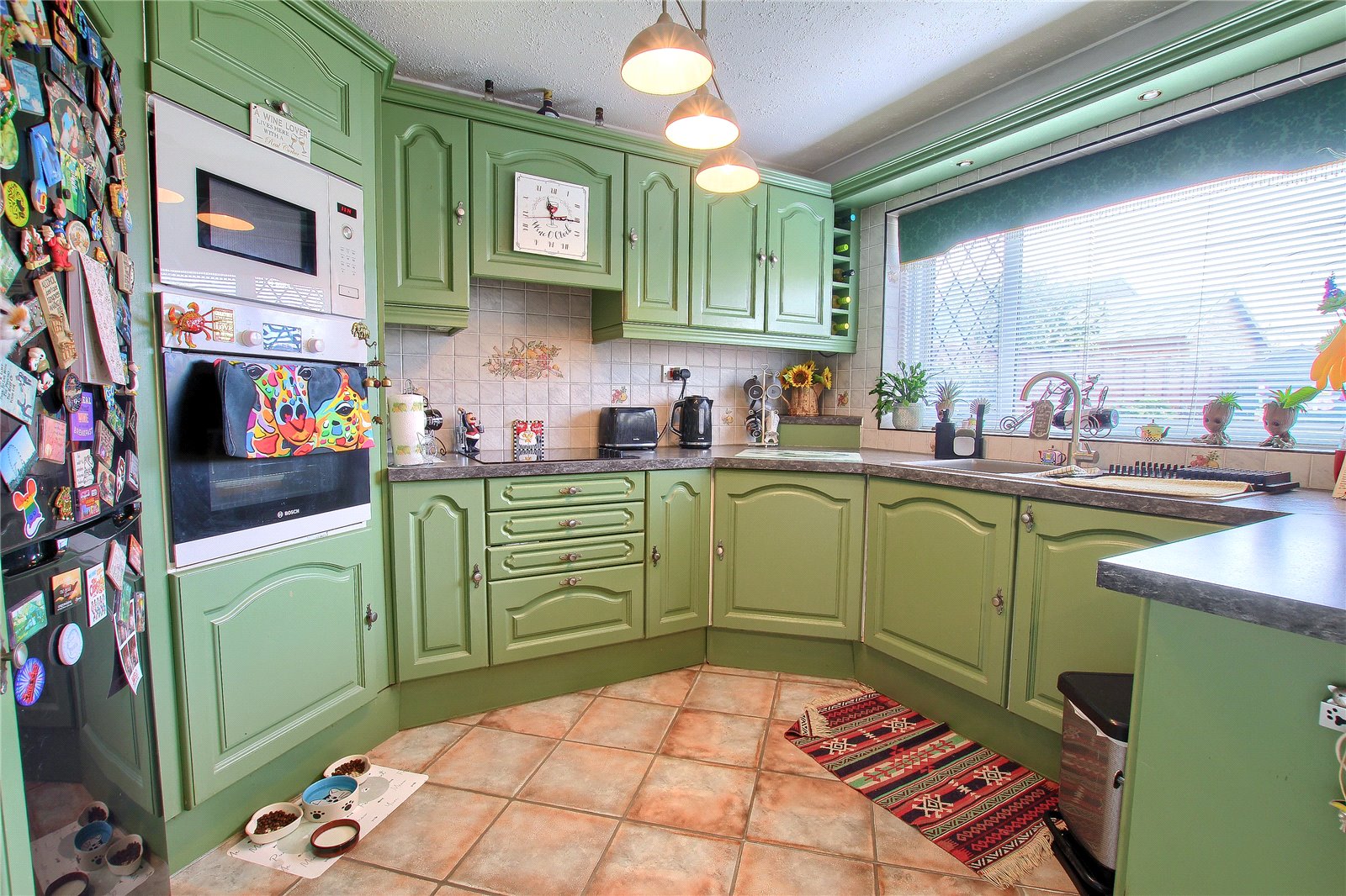 4 bed house for sale in Watton Close, South Fens  - Property Image 3