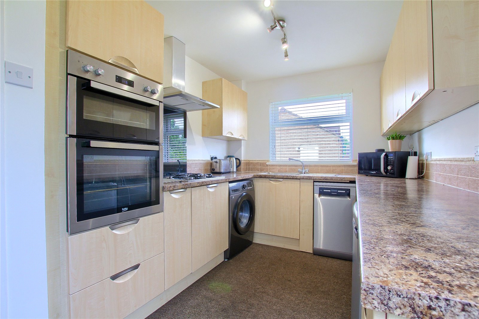 3 bed house for sale  - Property Image 4