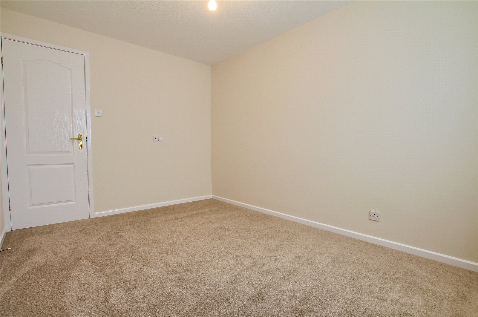 2 bed bungalow for sale in Wolviston Court, Billingham  - Property Image 14