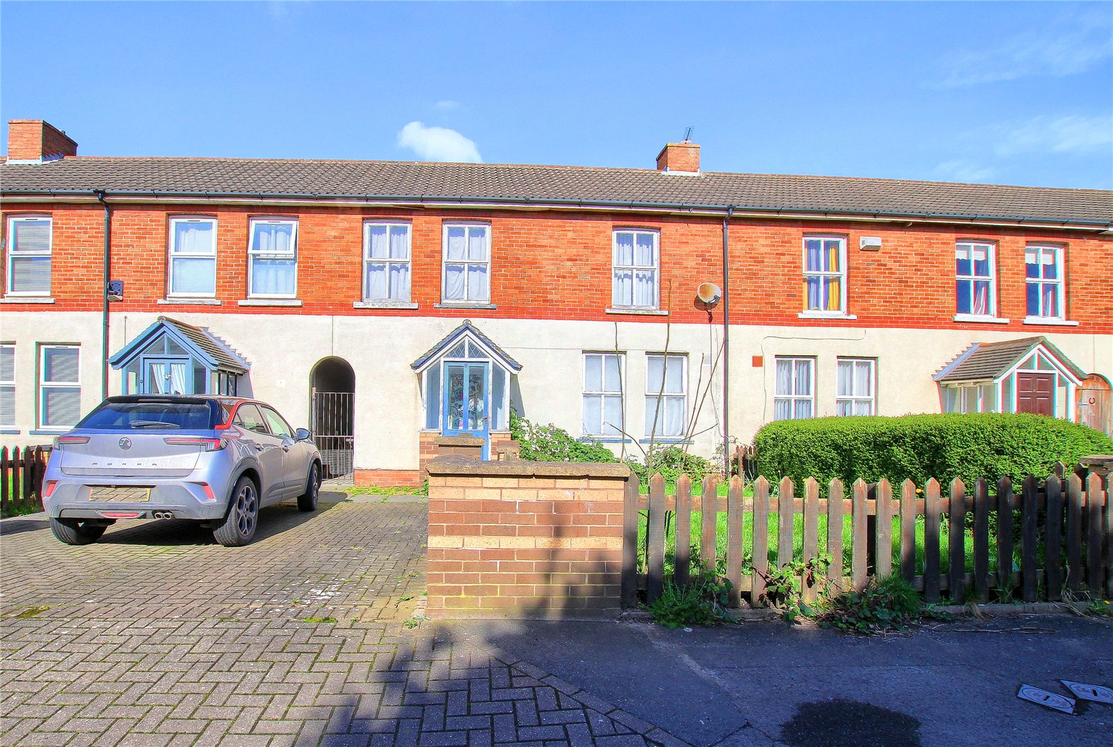3 bed house for sale in Fieldview Close, Middlesbrough - Property Image 1