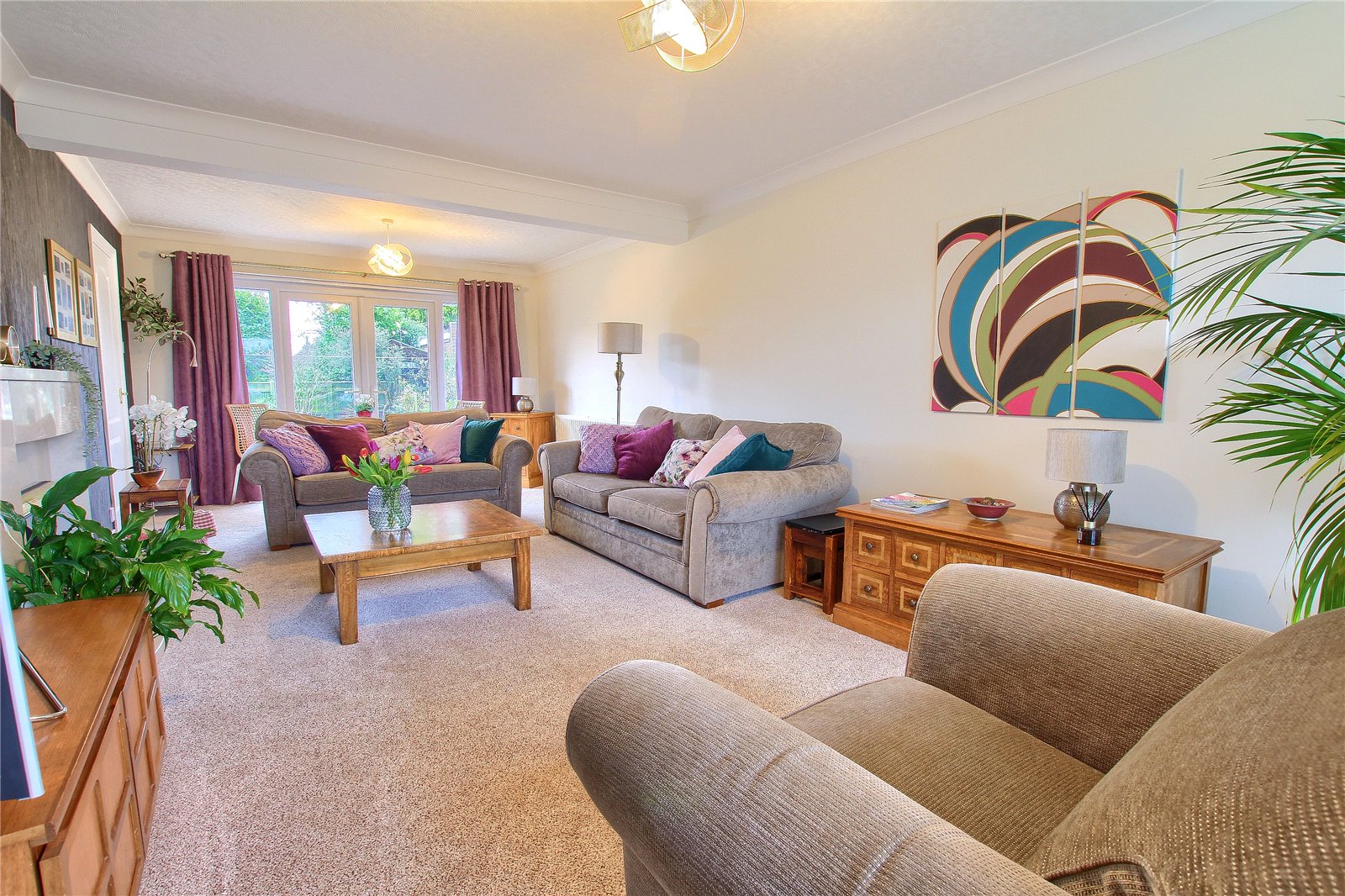 4 bed bungalow for sale in Wolviston Court, Billingham  - Property Image 6
