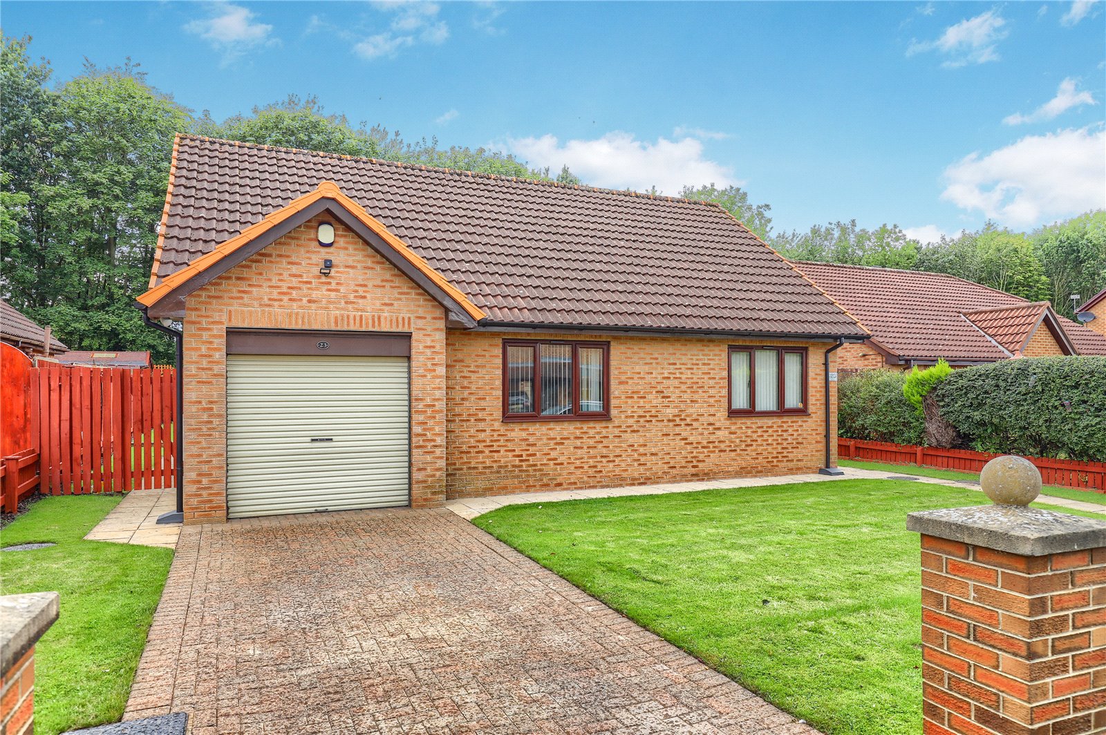 3 bed bungalow for sale in Applegarth, Coulby Newham - Property Image 1