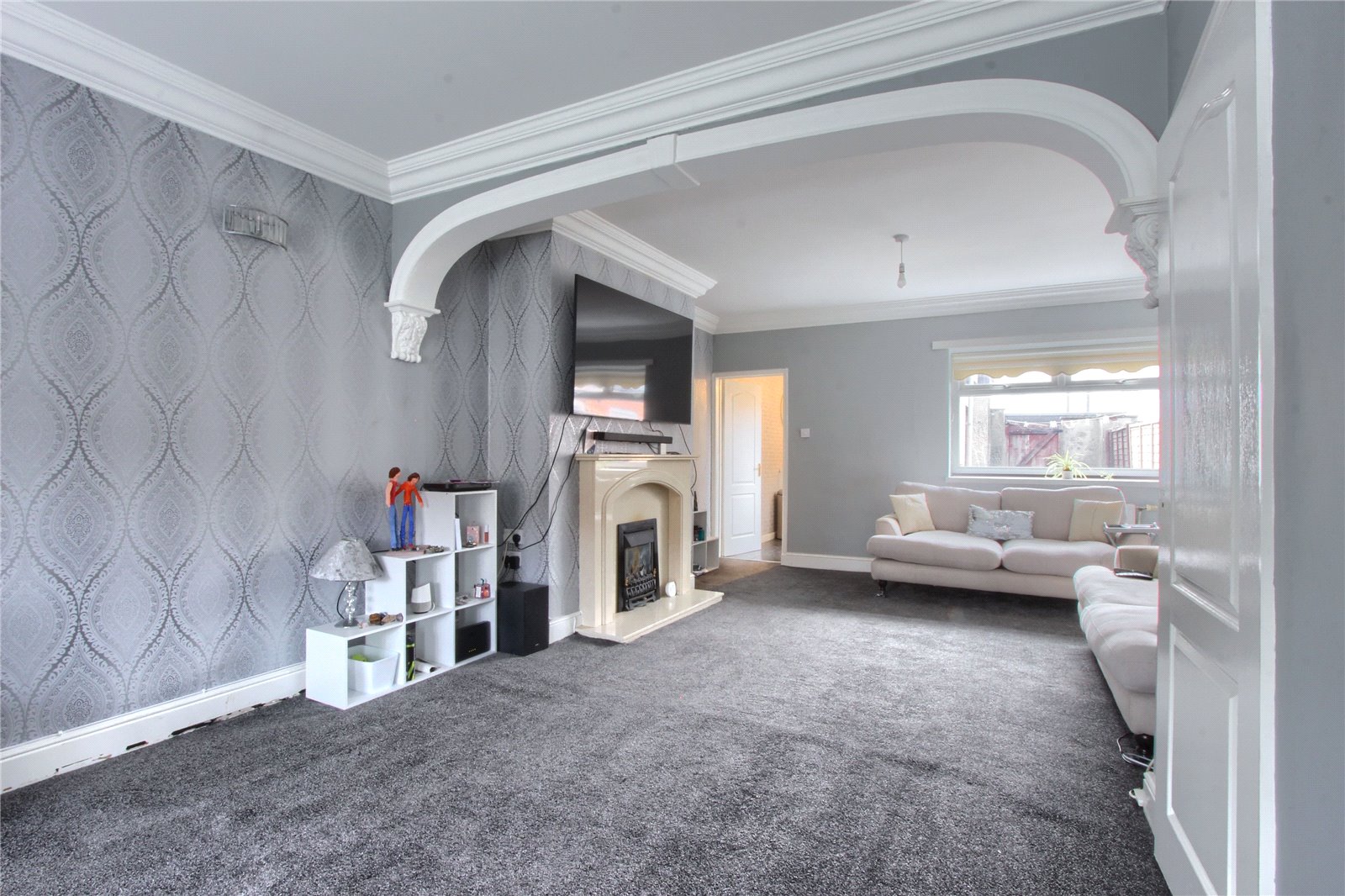 2 bed house for sale in East Row, Eston 2