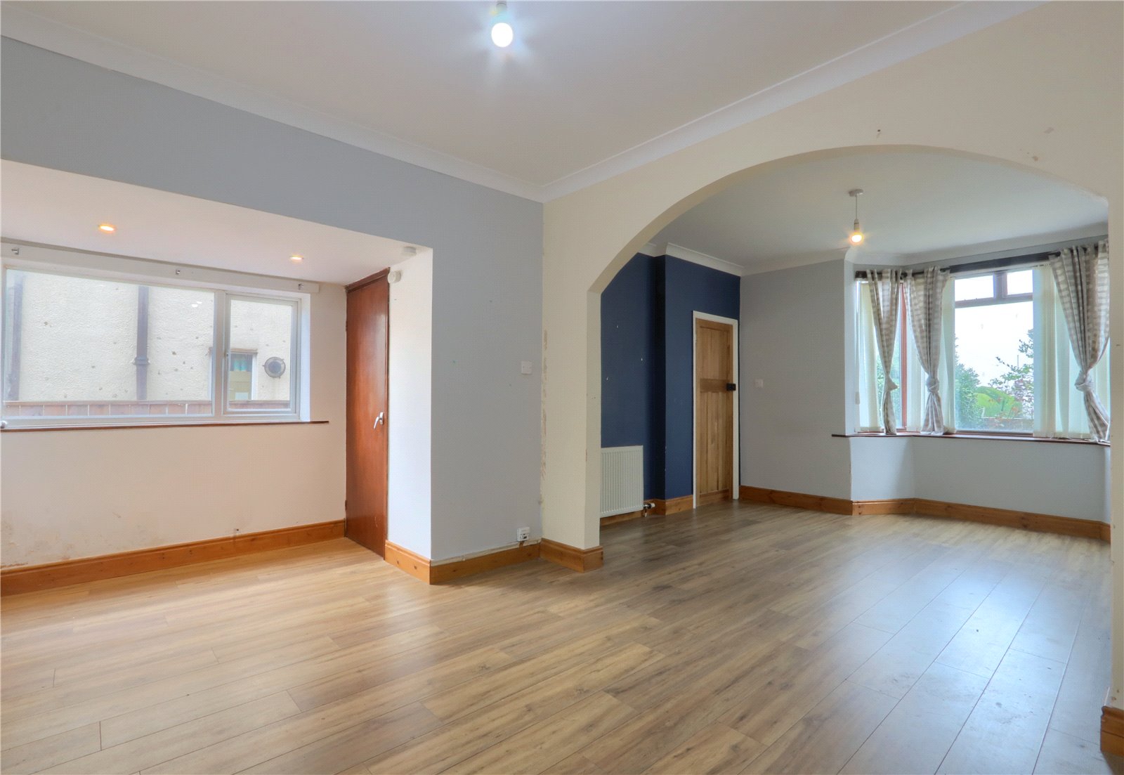 3 bed house for sale in Broadway East, Redcar 2
