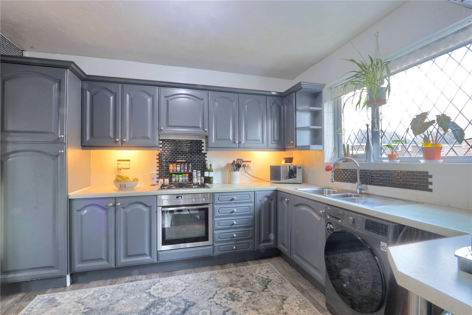 3 bed semi-detached house for sale  - Property Image 6