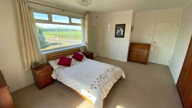 4 bed house for sale in Wolviston Court, Billingham  - Property Image 12