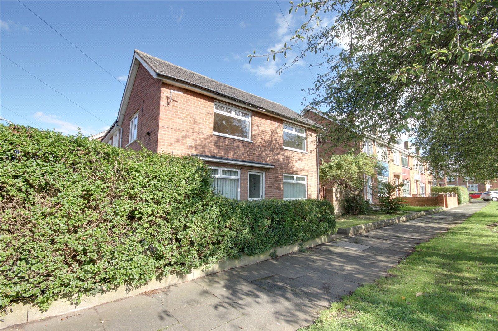 3 bed end of terrace house to rent  - Property Image 12
