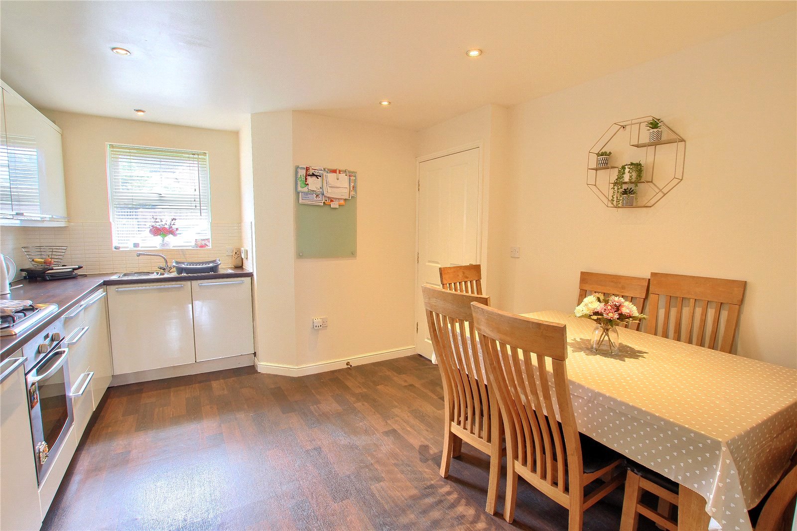 3 bed house to rent  - Property Image 3
