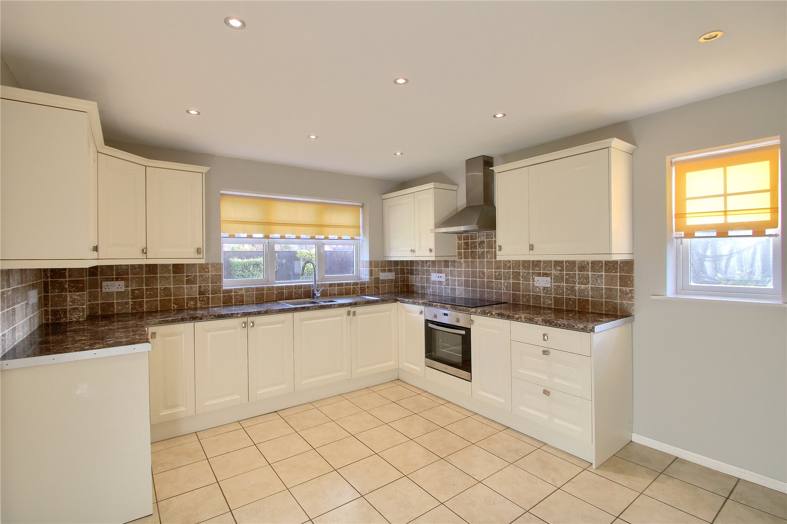 4 bed house for sale in Brecon Crescent, Ingleby Barwick  - Property Image 3